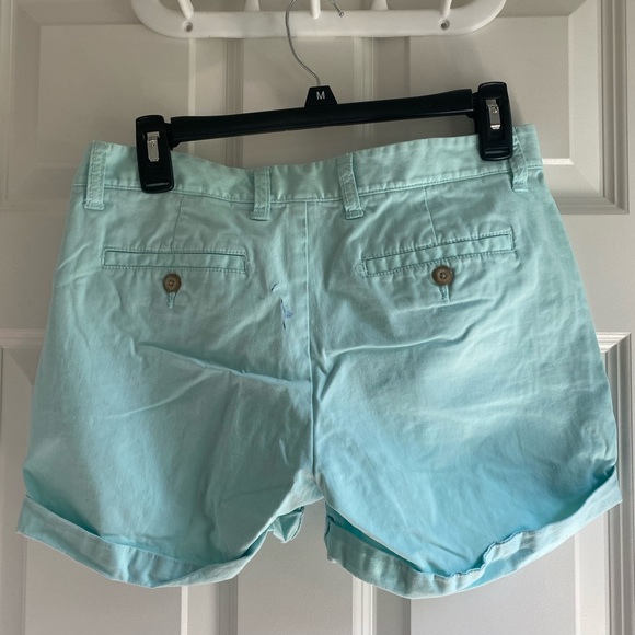 KHAKIS by Gap girlfriend shorts with pen stain!! Size 2 - Picture 3 of 5